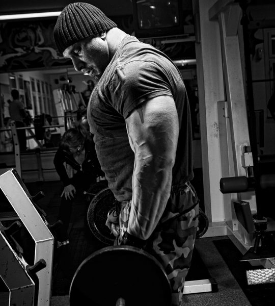 3 Tips to Add the "Right Kind of Size" When Using a Weight Gainer